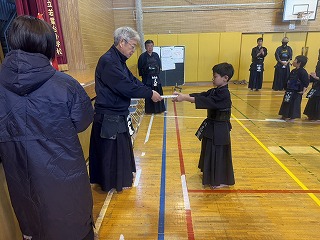 ��21�񌎗���