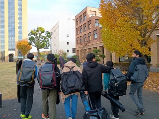 �q�V���g��